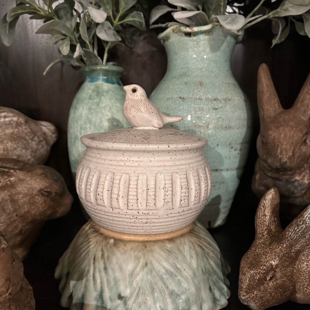 Peter’s Pottery Robin Casserole